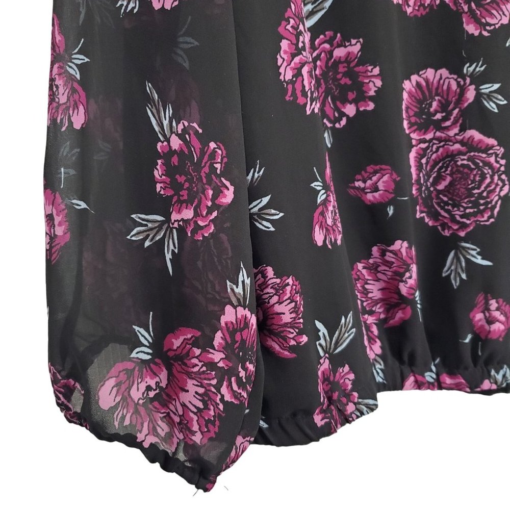Torrid 4 Sz 4X Blouse Pullover Flowy Floral Long Sleeve Criss Cross Back Purple - Picture 6 of 10